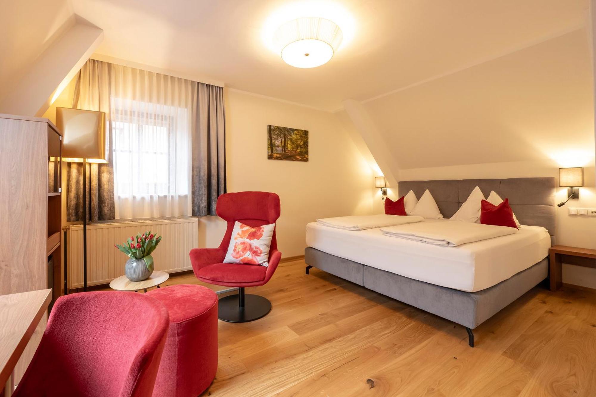 Hotel Mader Штайр Экстерьер фото